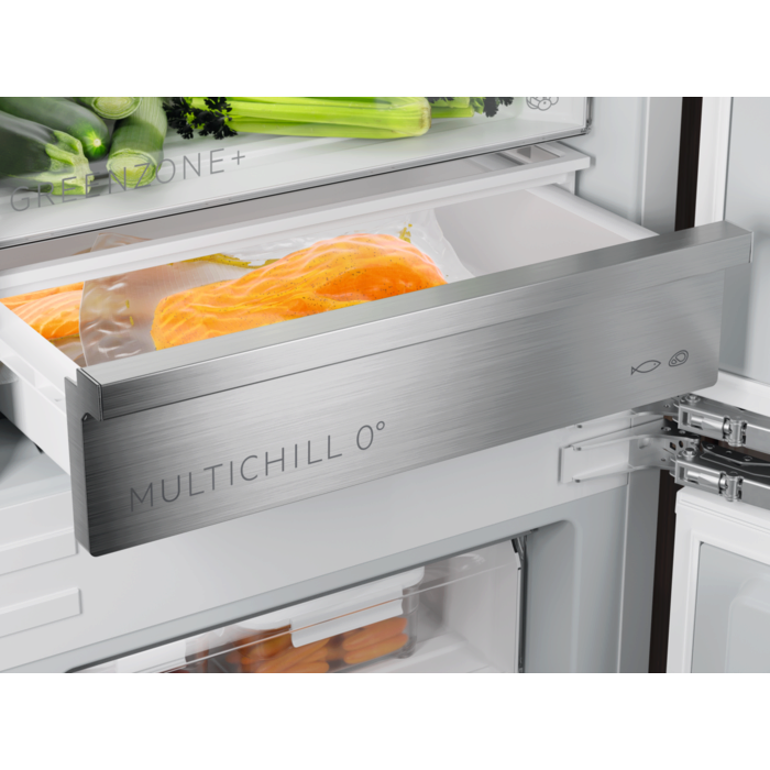 AEG - Combi frigo/congélateur encastrable - EK9B18C