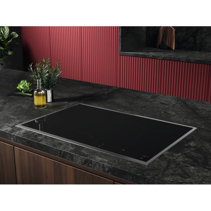 AEG - Taque à induction - NIO84B00XB