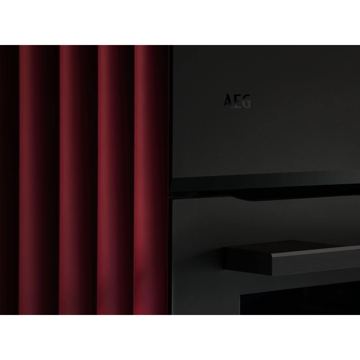AEG - Fours micro-ondes - CM7600T