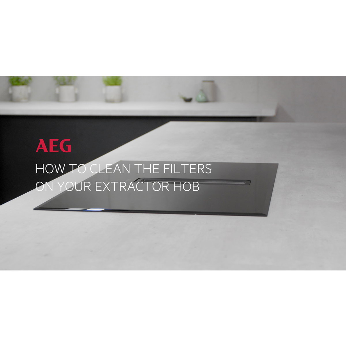 AEG - Taque avec hotte intégrée - NCP84C01FB