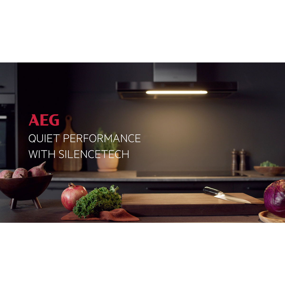 AEG - Hotte de cuisine noire - GV77D91SB