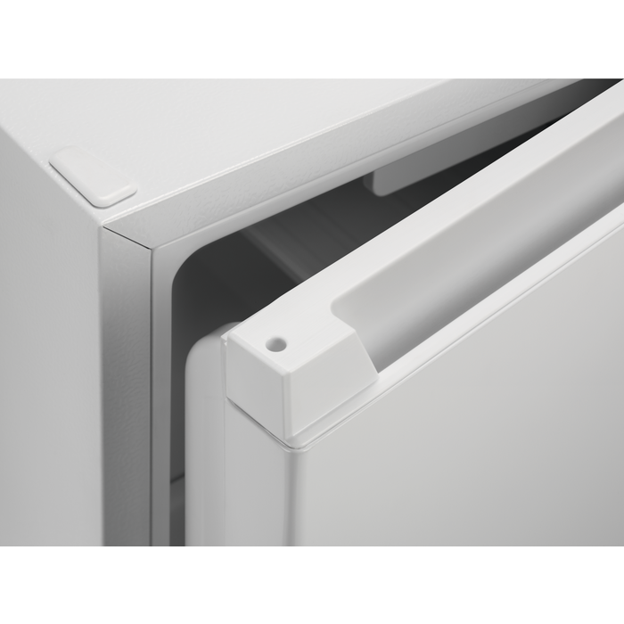 AEG - Petit frigo - ORT541EW