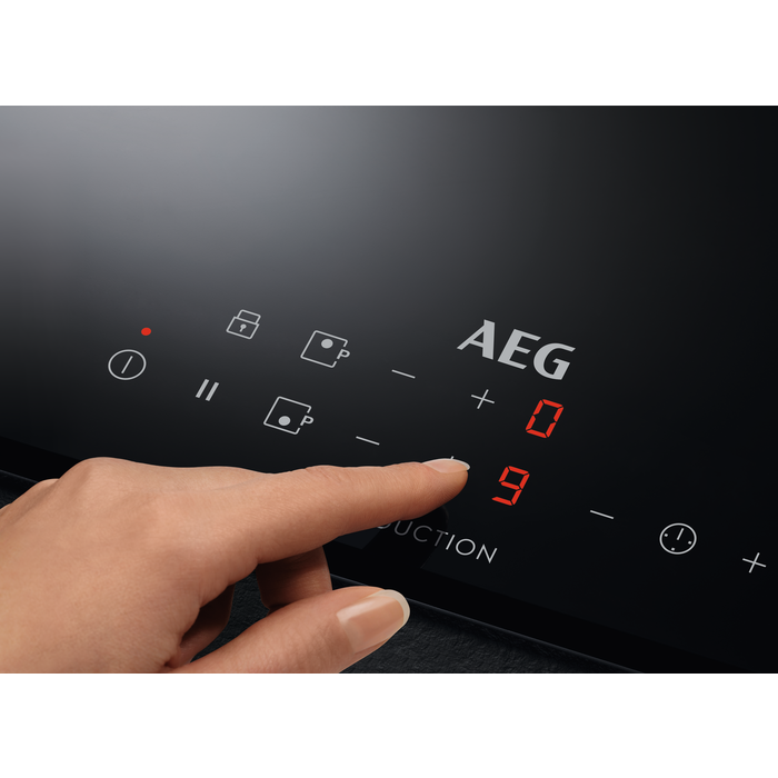 AEG - Taque à induction - IKB32300CB