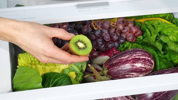 Fruits et légumes au réfrigérateur