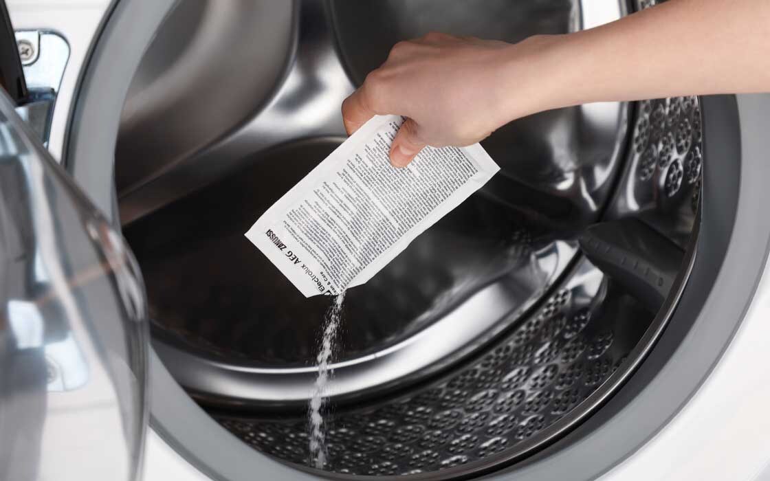Clean and care en action dans un lave-linge