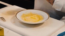 Œufs brouillés au micro-ondes du AEG chef Giovanni Bruno